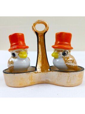 Vintage Japan Ceramic Anthropomorphic Bird Salt & Pepper Shakers With Holder